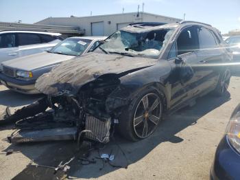  Salvage Porsche Cayenne