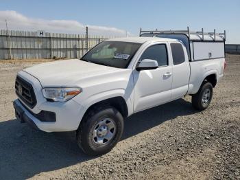  Salvage Toyota Tacoma