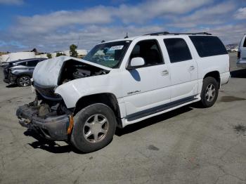  Salvage GMC Yukon