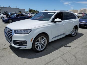  Salvage Audi Q7