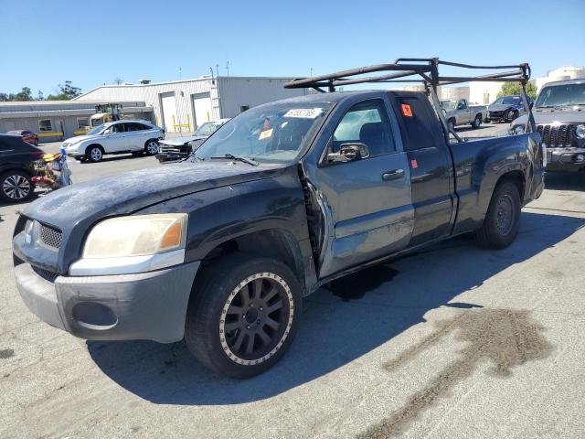  Salvage Mitsubishi Raider