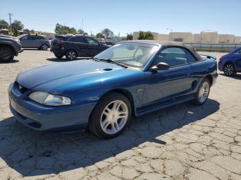 Salvage Ford Mustang