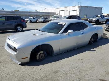  Salvage Dodge Challenger