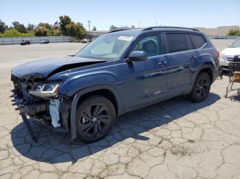  Salvage Volkswagen Atlas