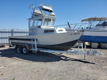  Salvage Seaway 23 Boat