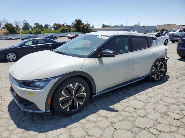  Salvage Kia EV6