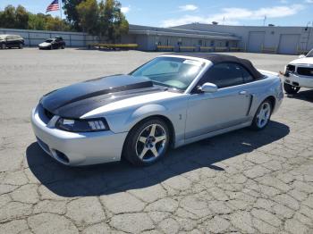  Salvage Ford Mustang