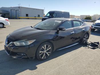  Salvage Nissan Maxima