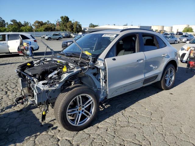  Salvage Porsche Macan Base