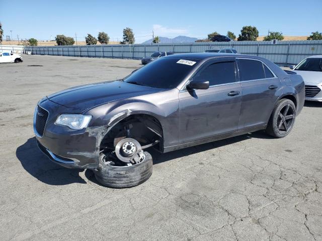  Salvage Chrysler 300