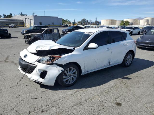  Salvage Mazda 3