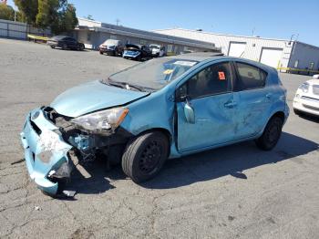  Salvage Toyota Prius