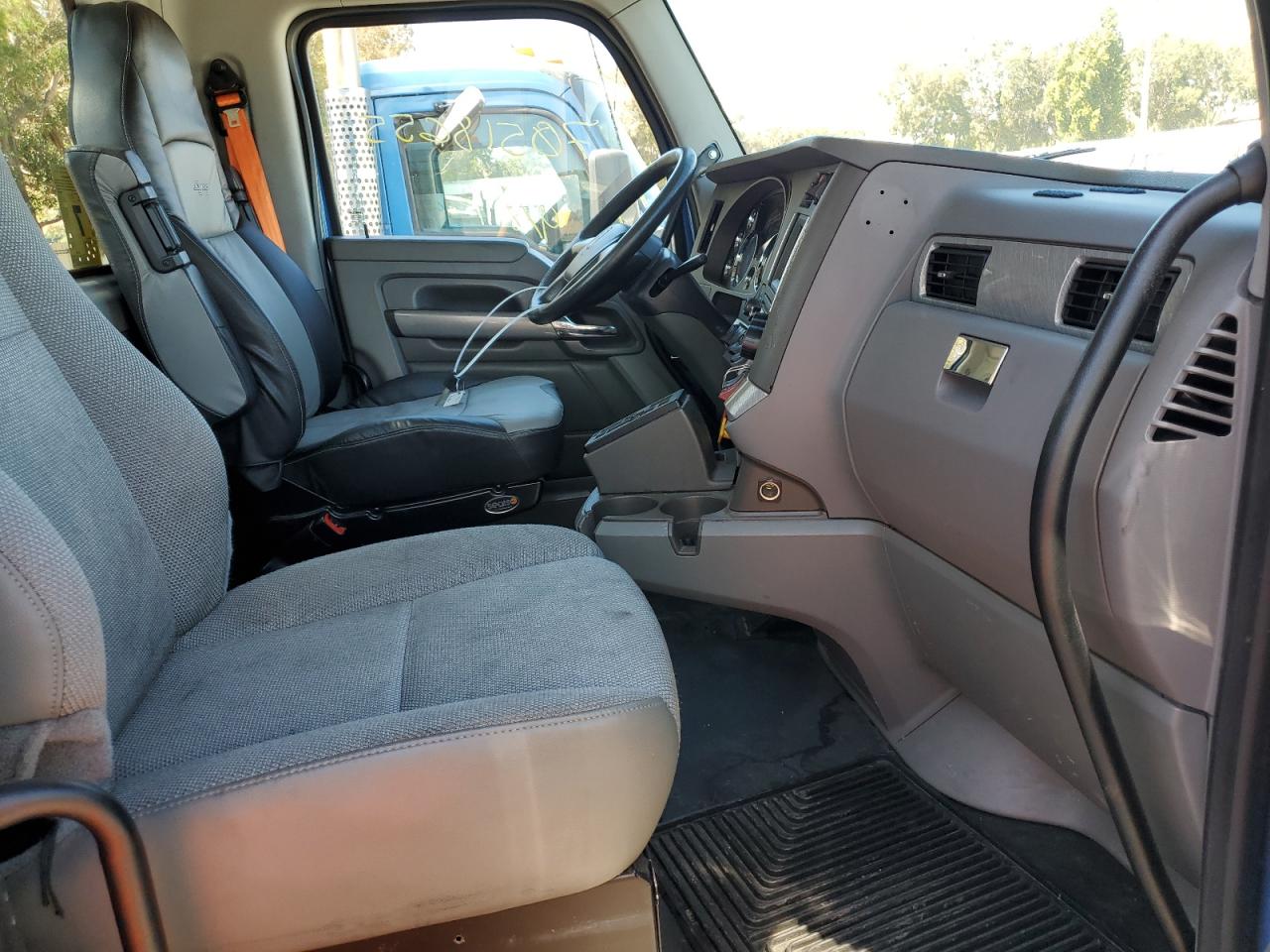 Kenworth T880 T880 Image 4