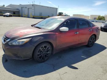  Salvage Nissan Altima