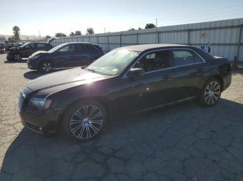  Salvage Chrysler 300