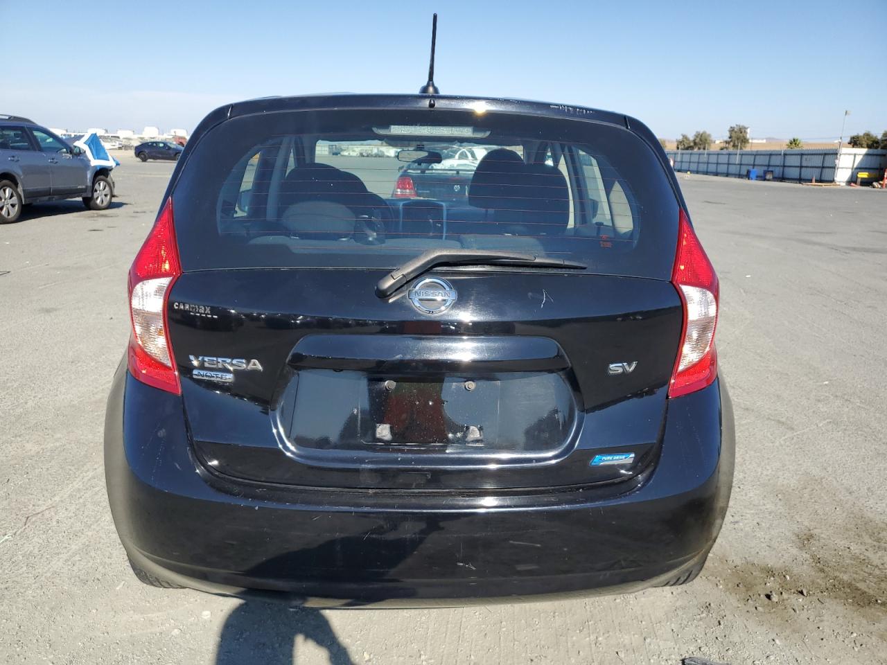 Nissan Versa S Image 2