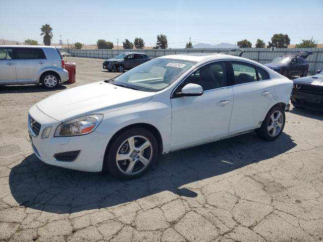  Salvage Volvo S60
