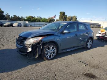  Salvage Mazda Mazda3