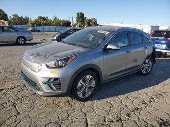  Salvage Kia Niro