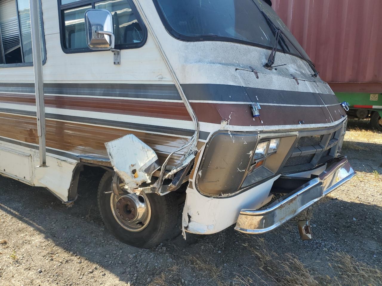 Chevrolet P30 Image 6