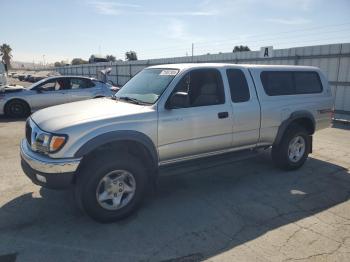  Salvage Toyota Tacoma