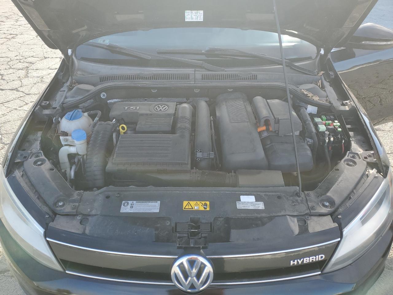 Volkswagen Jetta Hybrid Image 12