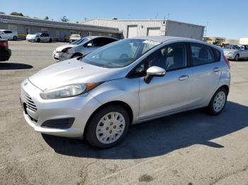  Salvage Ford Fiesta