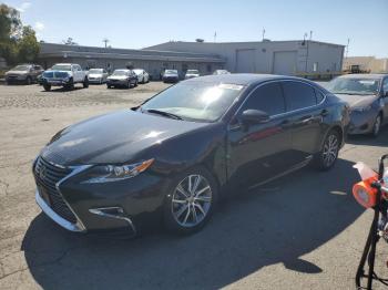  Salvage Lexus Es