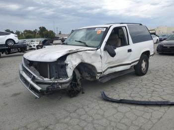  Salvage Chevrolet Tahoe