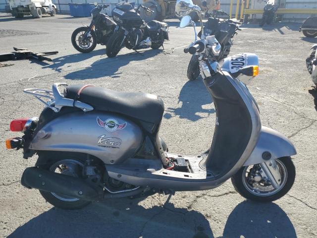  Salvage Yamaha Scooter
