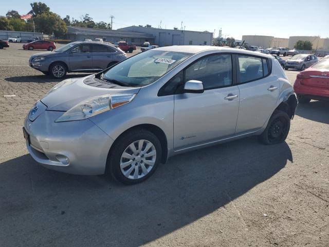  Salvage Nissan LEAF