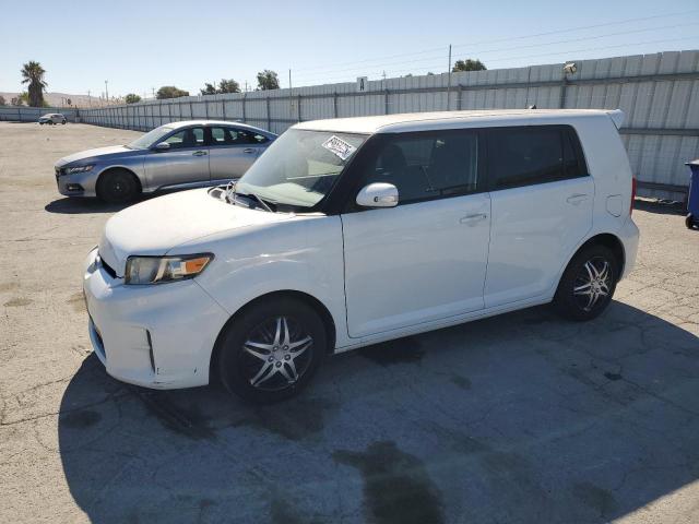  Salvage Toyota Scion