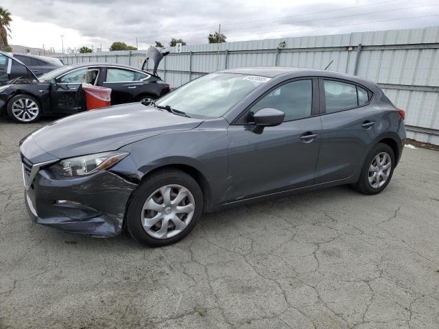  Salvage Mazda 3