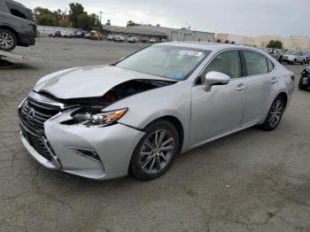  Salvage Lexus Es
