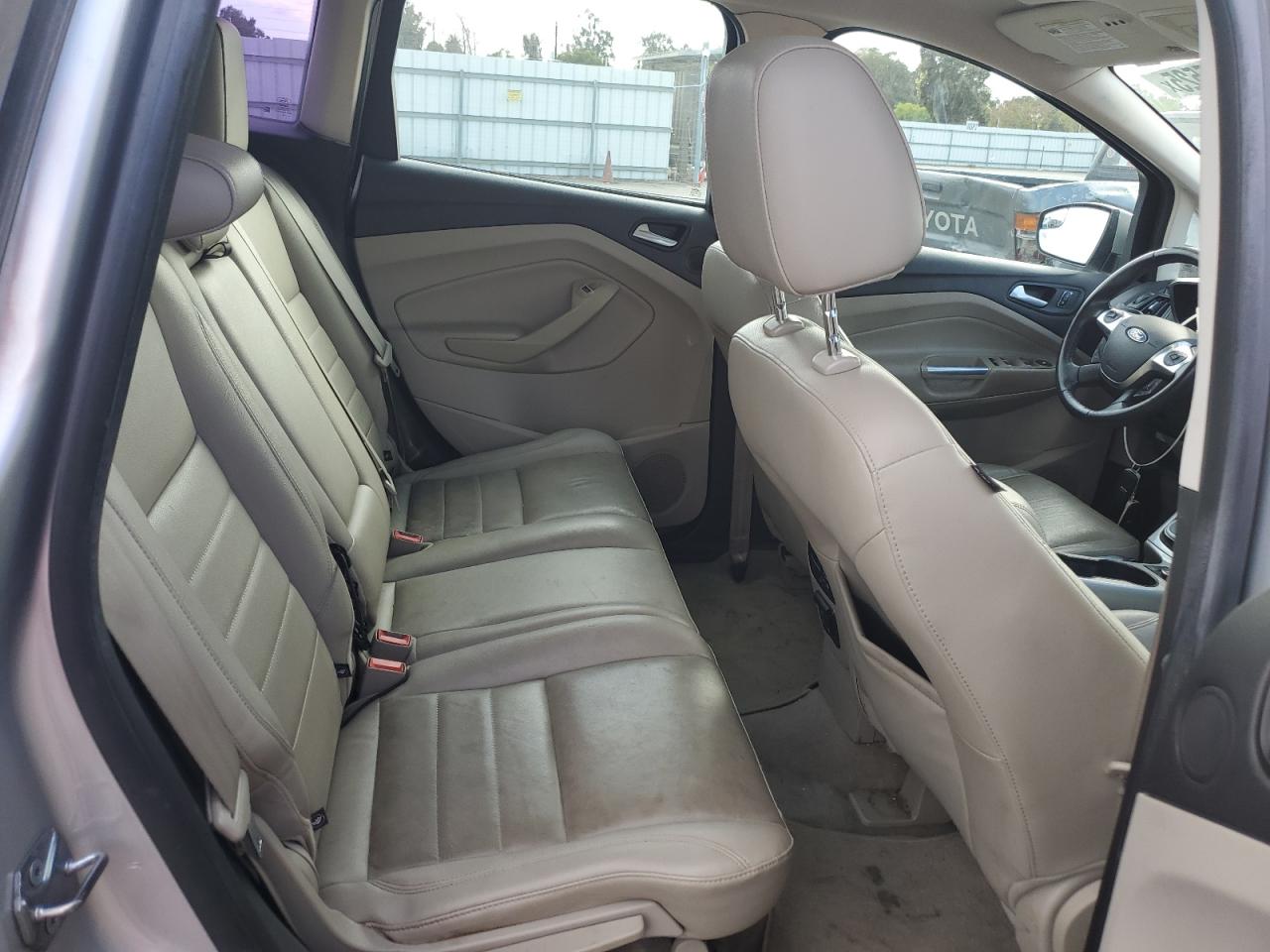 Ford Cmax Premium Image 6