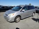 Toyota Sienna Xle Image 1