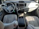 Toyota Sienna Le Image 6