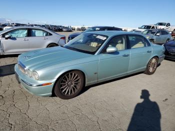  Salvage Jaguar XJ
