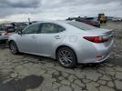 Lexus Es 300h Image 8