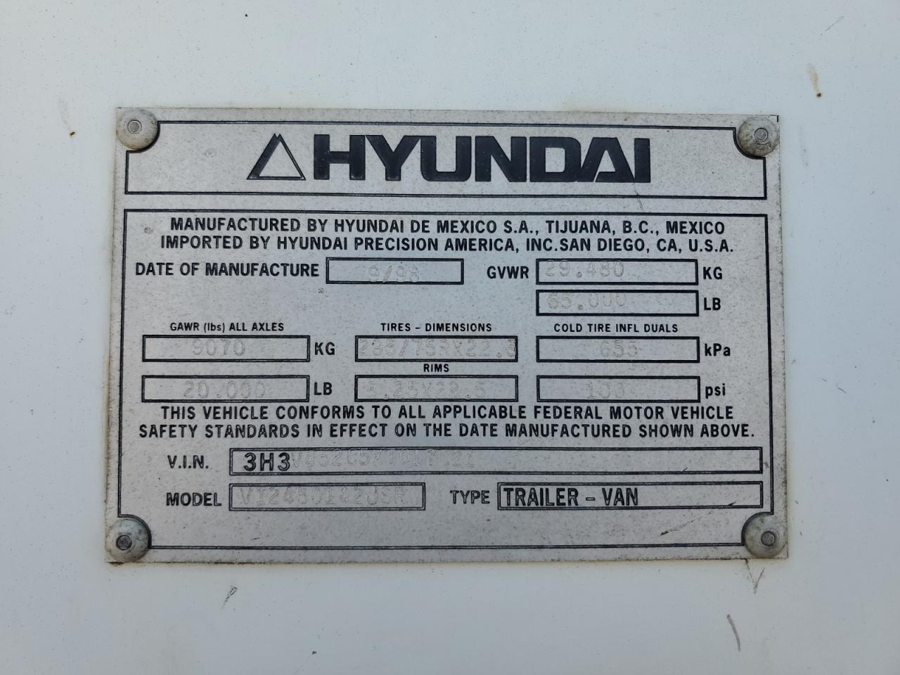 Hyundai Trailer Image 8