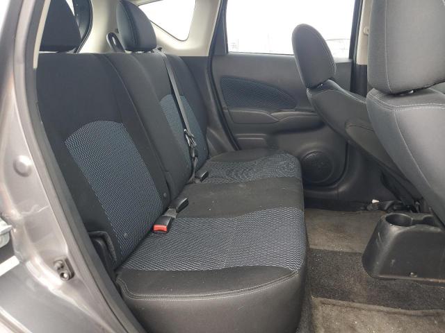 Nissan Versa S Image 5