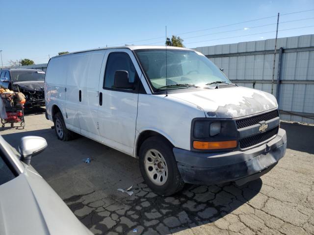 Chevrolet Express Image 4