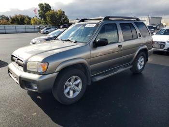  Salvage Nissan Pathfinder