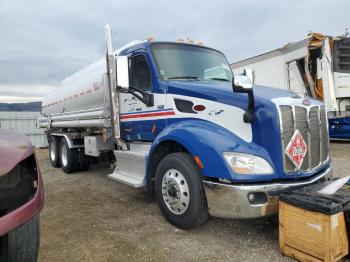  Salvage Peterbilt 579