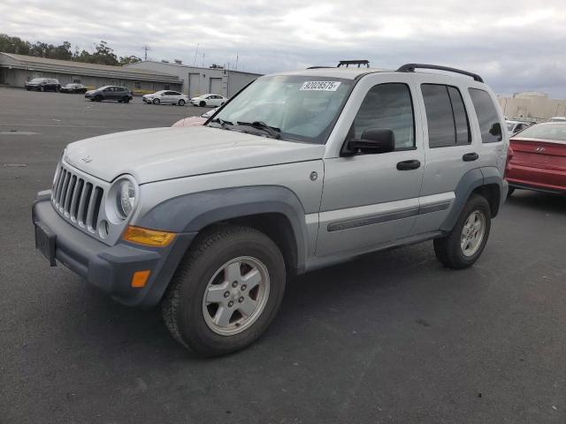  Salvage Jeep Liberty