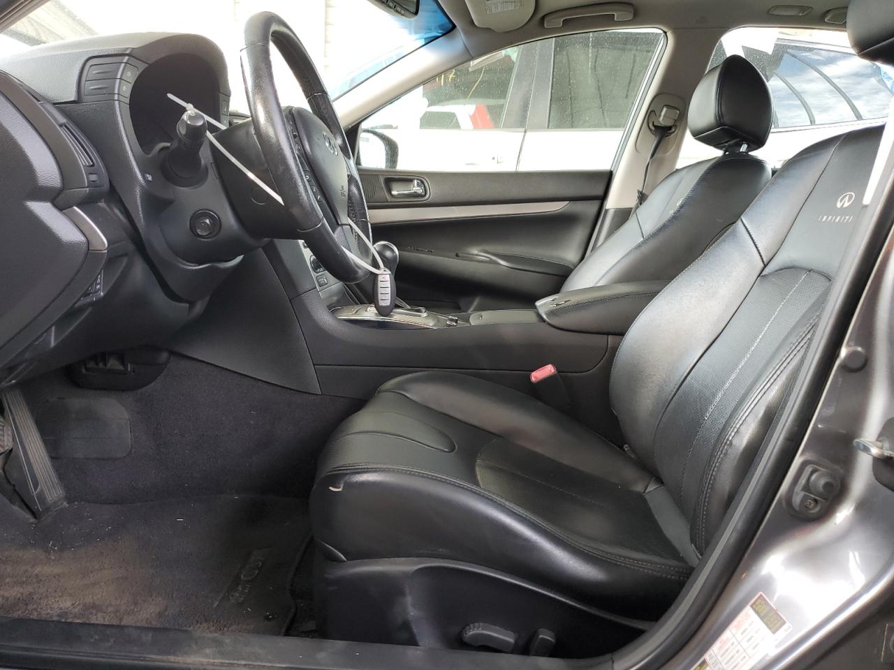 INFINITI G37 Base Image 5