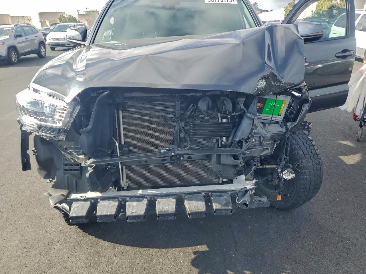 Toyota Tacoma Double Cab Image 10