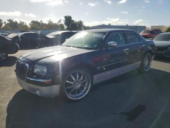  Salvage Chrysler 300