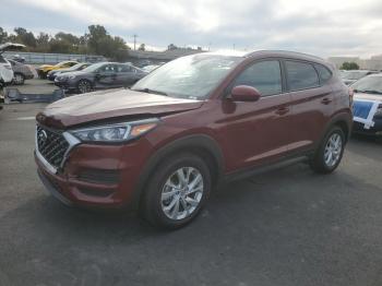  Salvage Hyundai TUCSON