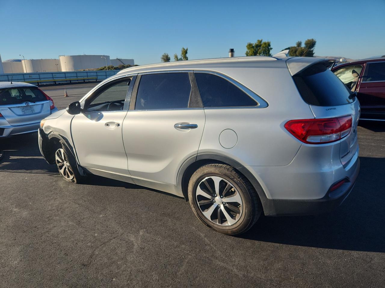 Kia Sorento Lx Image 2